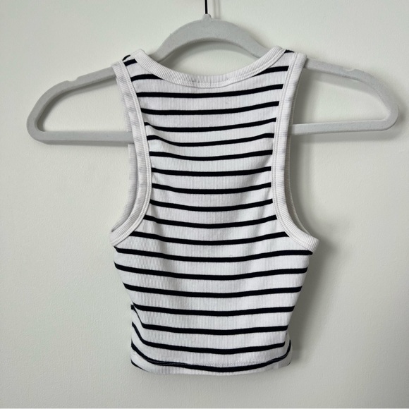 Zara Stripe Crop Top - Picture 12 of 13